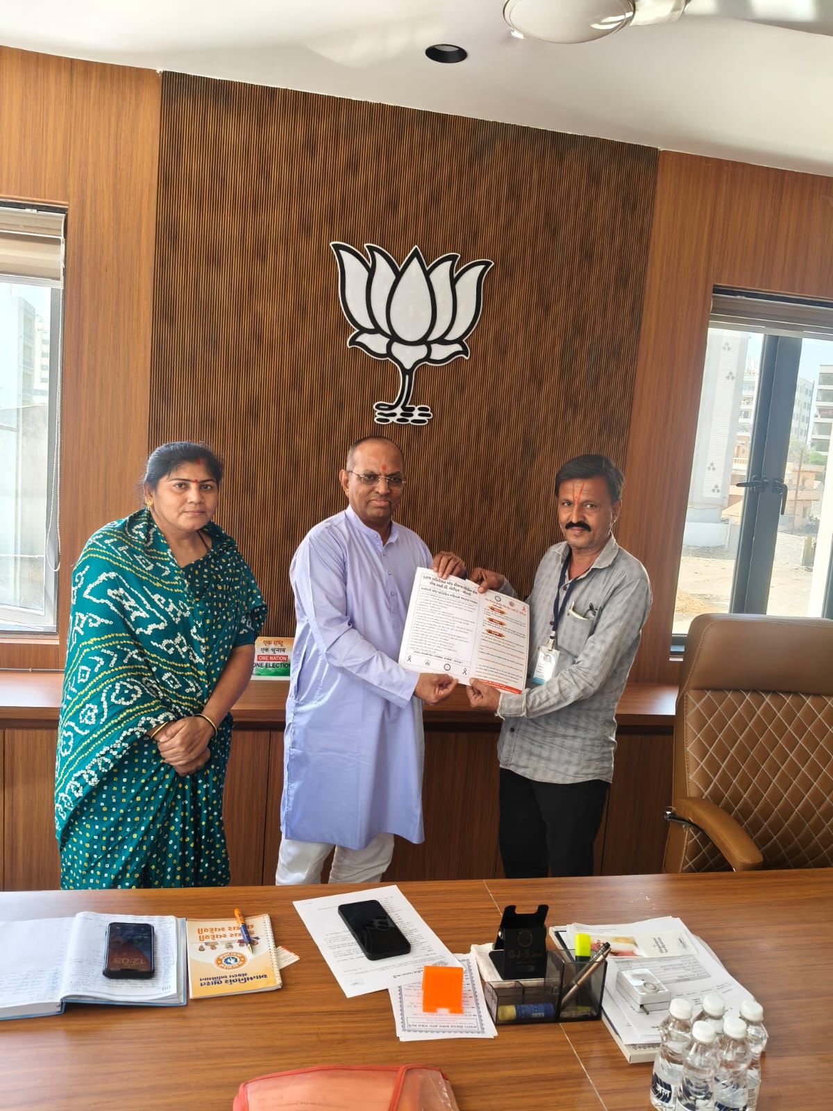 મોરબીમાં એચઆઈવી પીડિતોને સહાય માટે કરુણા ફાઉન્ડેશન ની કમલમ ખાતે મહત્વપૂર્ણ બેઠક યોજાઈ